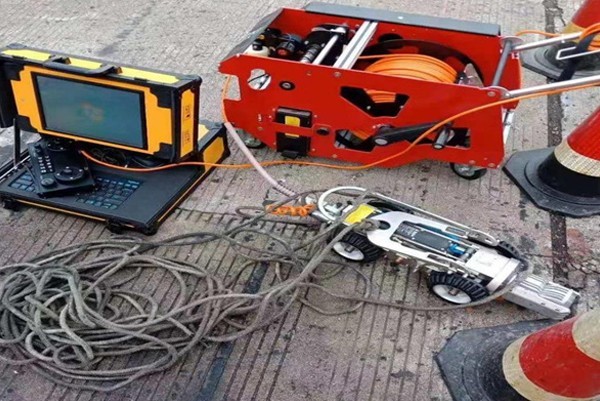 嘉禾CCTV管道检测机器人